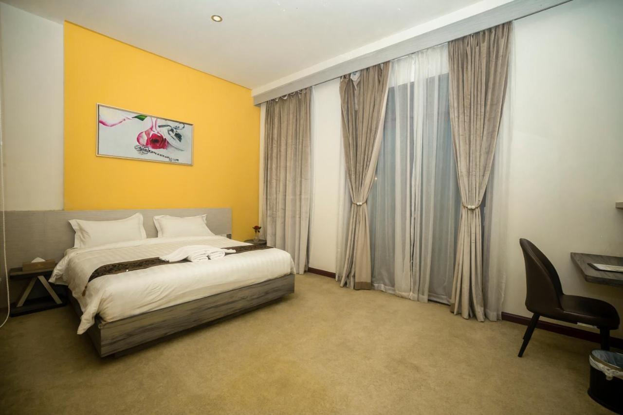 Green Rose Hotel Batam Exterior foto
